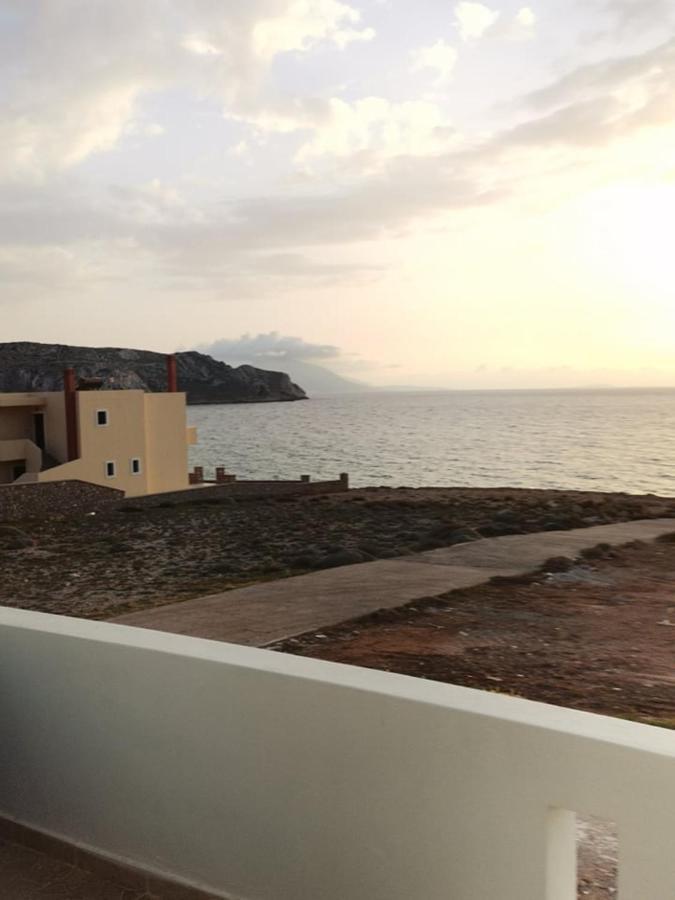 Arkasa Karpathos Seafront Paradisos Foinikion Екстер'єр фото